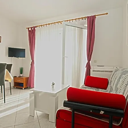 Apartment Fuer 4 Personen Ca 46 Qm In Musalez, Istrien Istrische Riviera