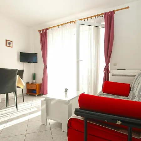 Apartment Fuer 4 Personen Ca 46 Qm In Musalez, Istrien Istrische Riviera Porec